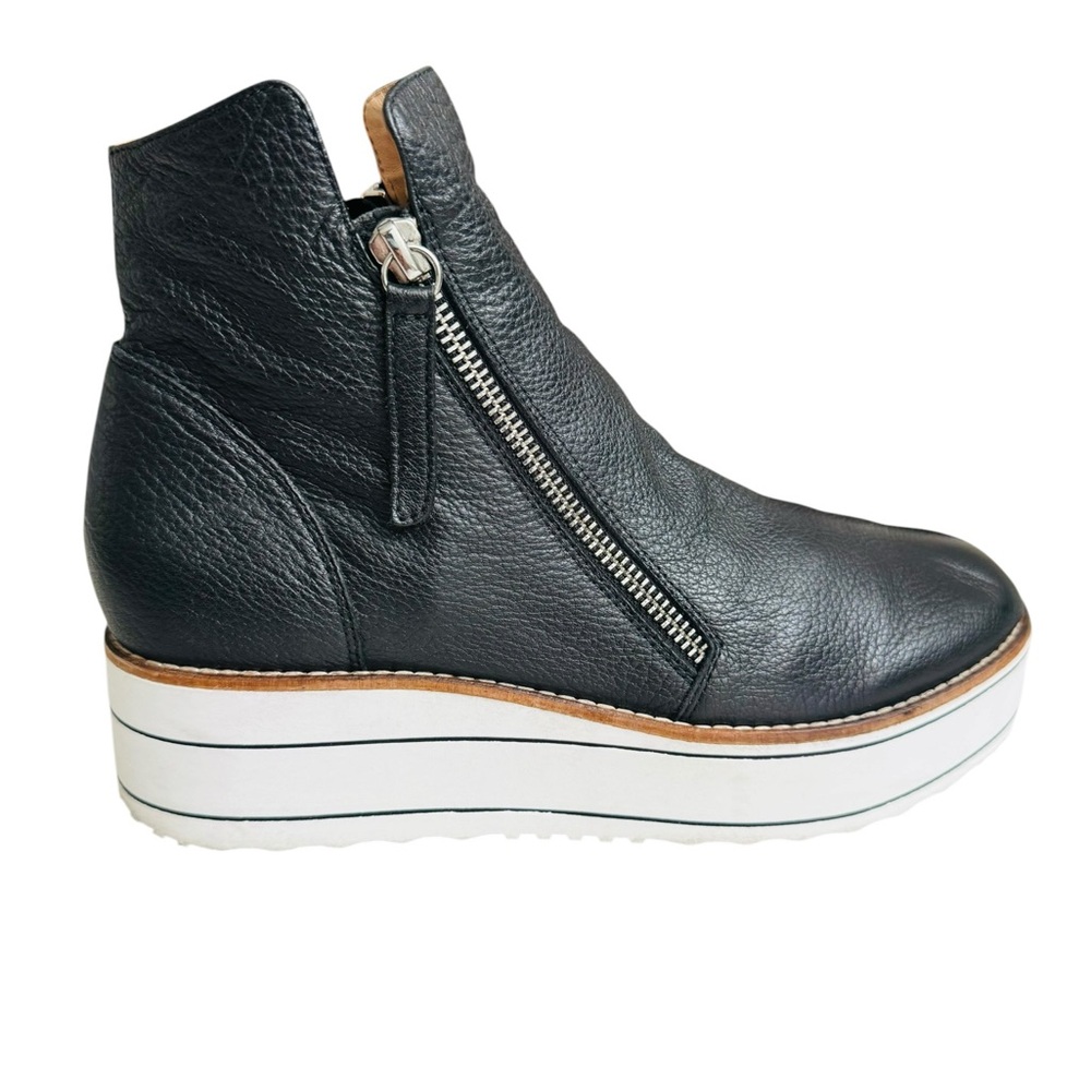 Silent D Black Leather Platform Wedge Ankle Boots Side Zip Women’s Size 39